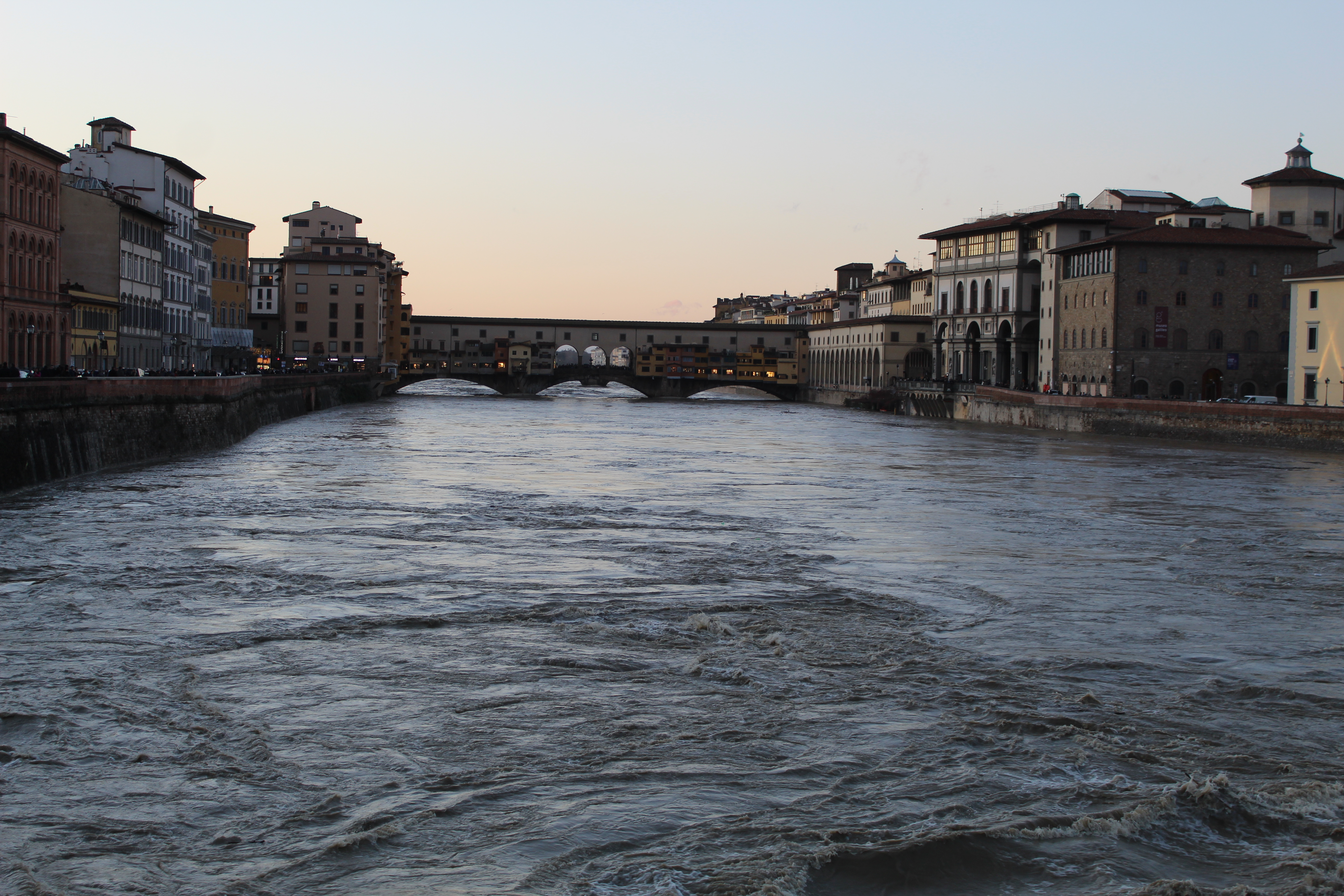 Arno River/Ponte Vecchio (winter)